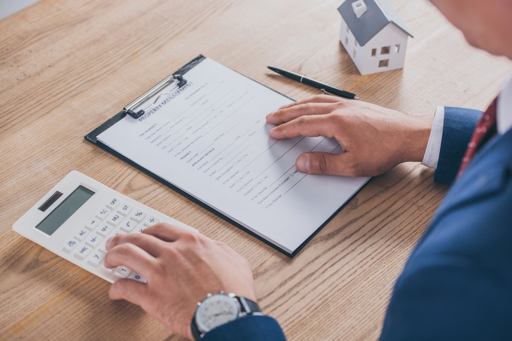 Comment externaliser la gestion locative immobilière pour votre portefeuille de biens