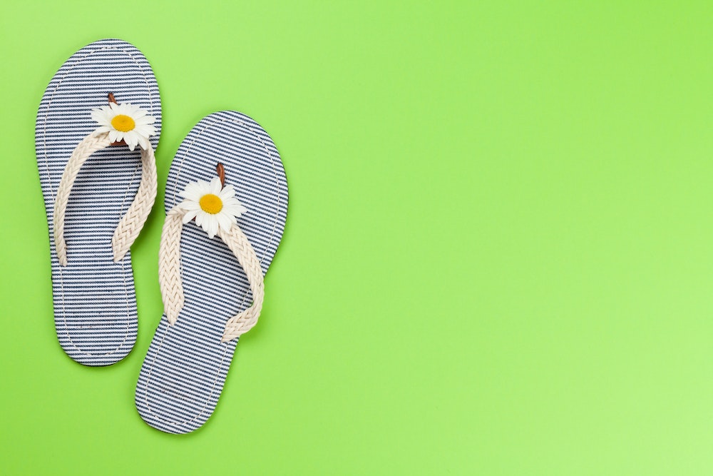 Le marché global des tongs : une analyse approfondie