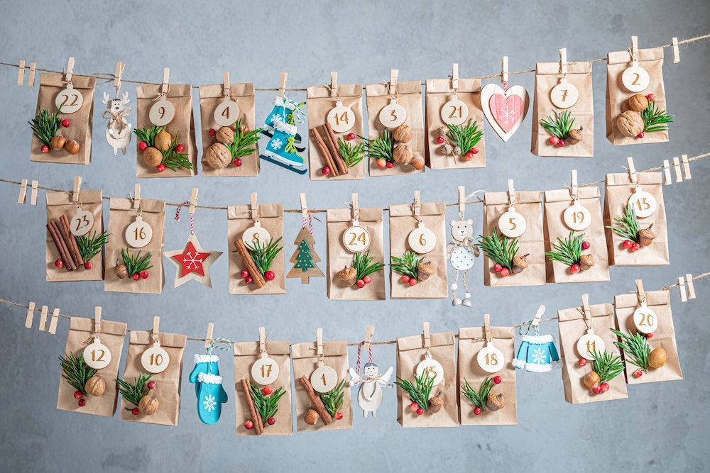 Le marché des calendriers de l'Avent se diversifie : rhum, fromage, café...