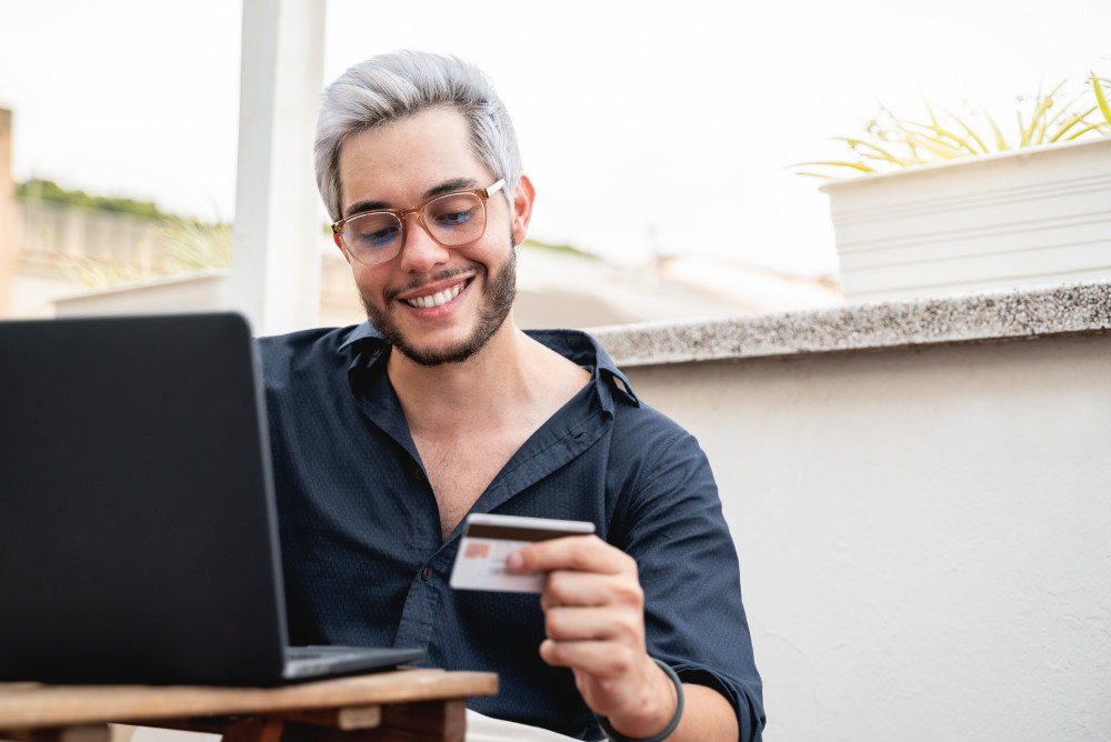 Comment choisir son broker en ligne : les critères essentiels