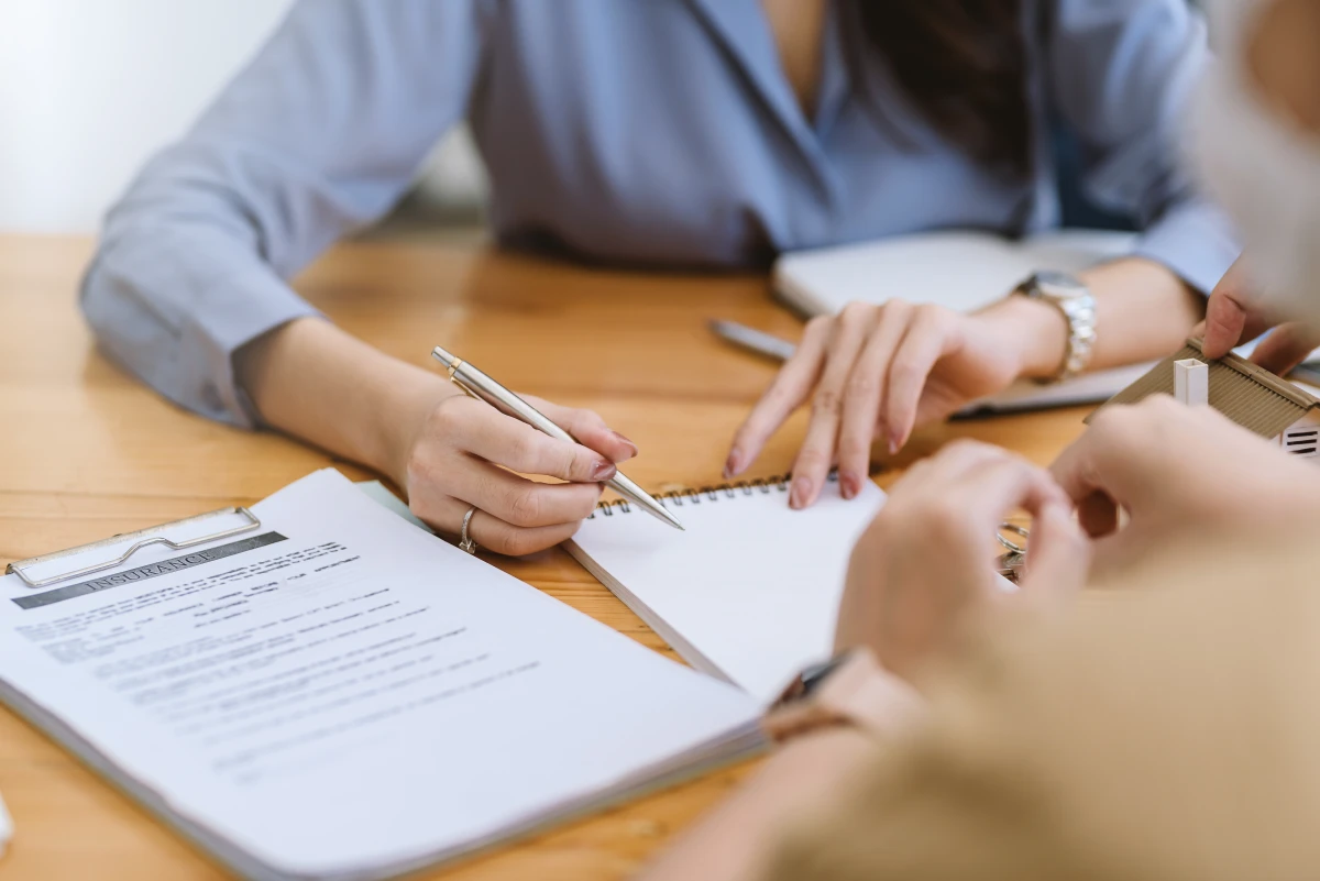 Assurance professionnelle pour artisan : un indispensable à ne pas négliger